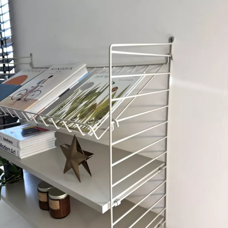 String System 雜誌展示層架